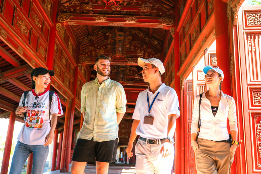 From Da Nang: Hue’s Imperial City and Citrus Villages with Lunch