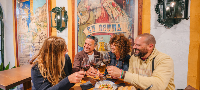 Marbella Food Tour with Tapas & Drinks with a Local