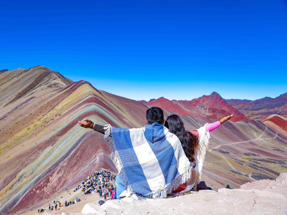 Rainbow Mountain & Red Valley - Beat The Crowds