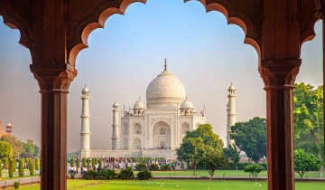 A picture of Luxury Golden Triangle Tour with Udaipur + Varanasi