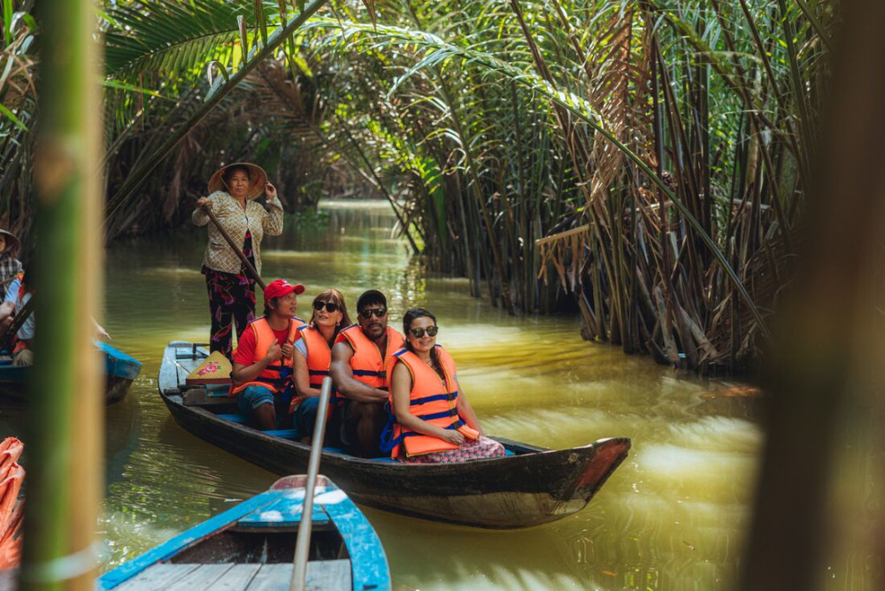 Small Group Mekong Discovery Boat Cruise