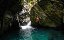 Canyoning New Zealand2