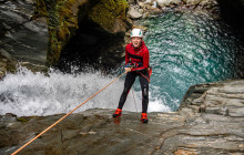 Canyoning New Zealand3