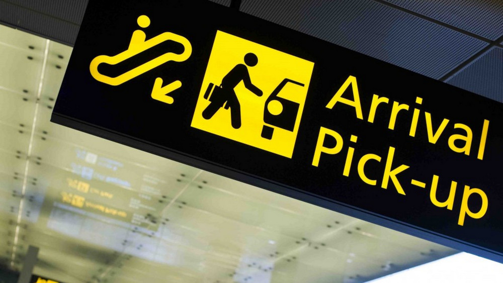 Beijing Private Arrival Transfer from PEK or PKX to City Hotels