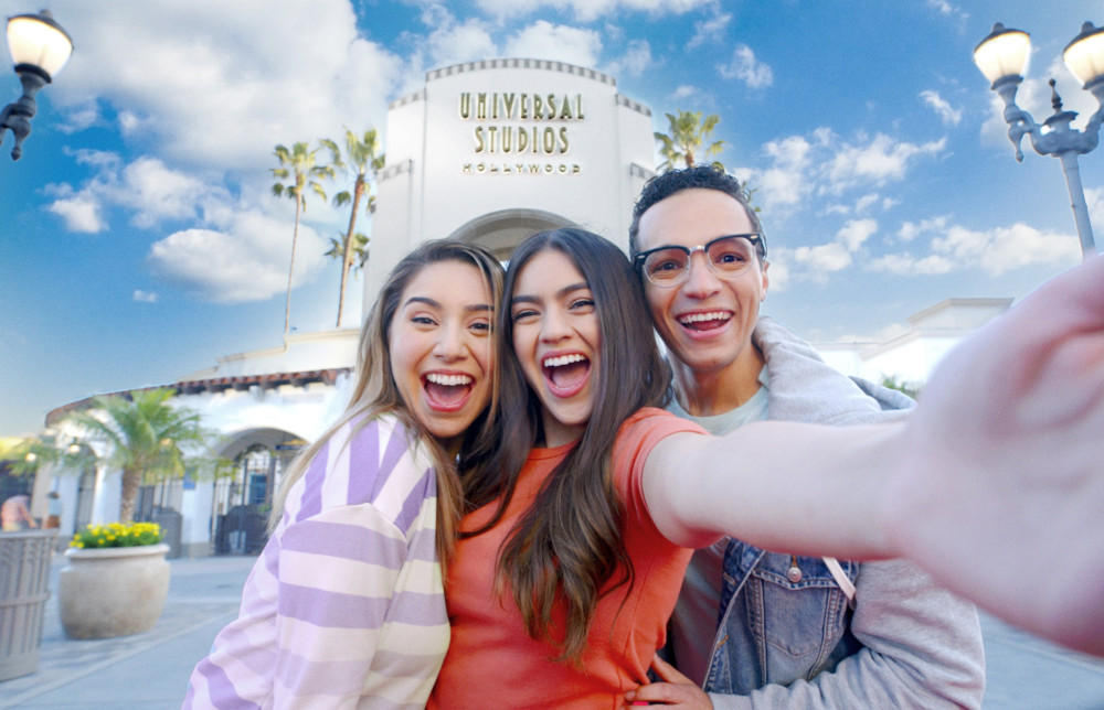 2 Tour Package: Universal Studios Hollywood and Celebrity Homes Tour