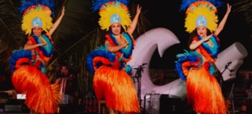 Mōʻī Royal Package: Show Only