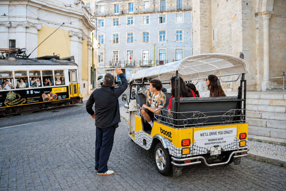 Follow Tram 28 - Eco Tuk Tour