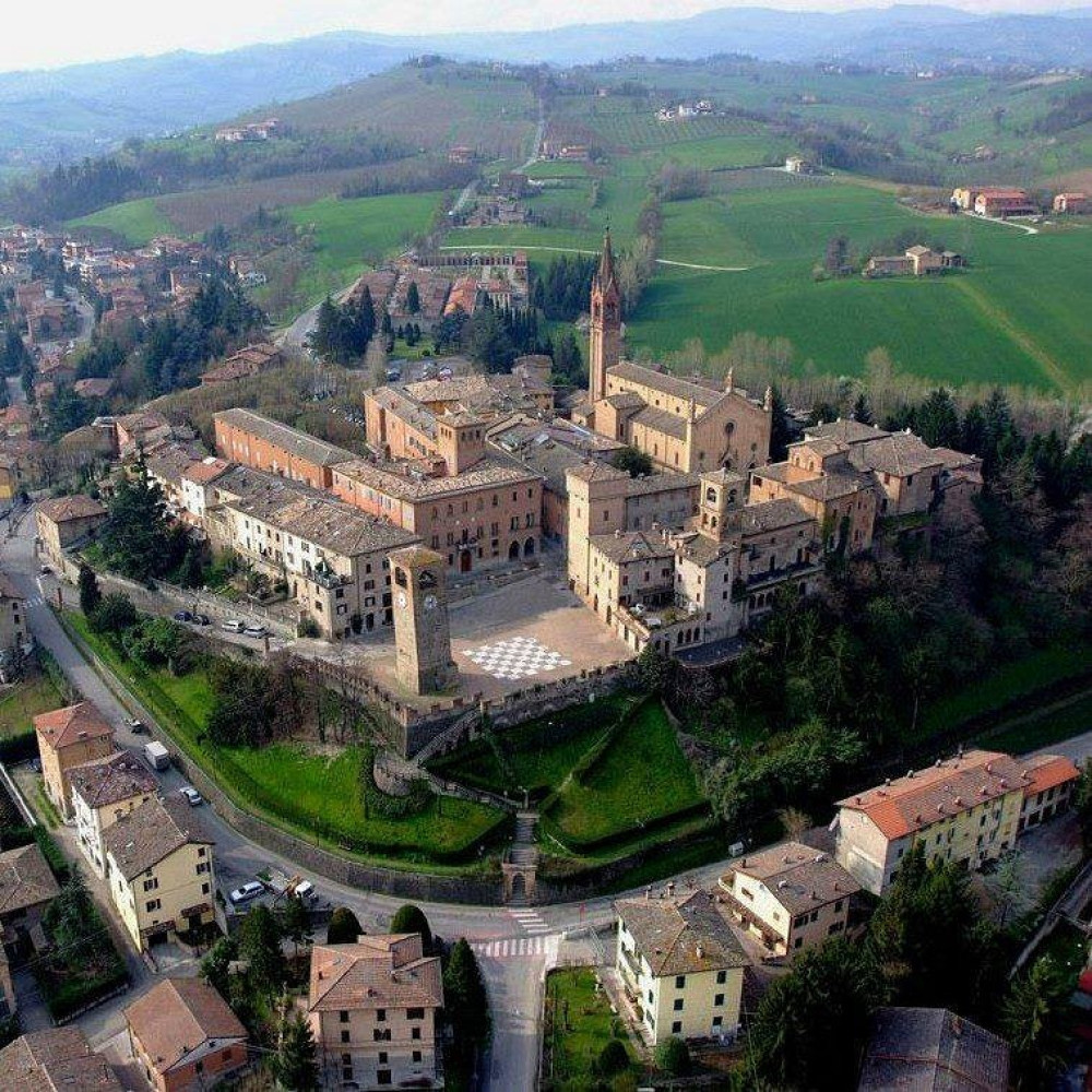 Authentic Emilia: Parmigiano, Balsamic and Village