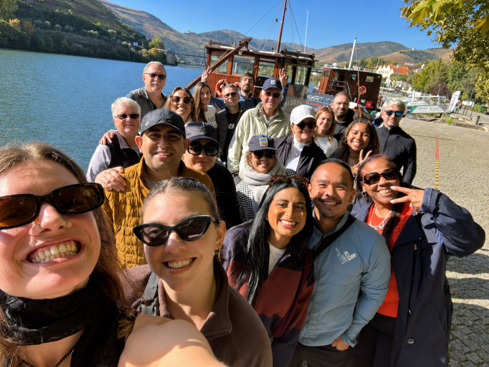Porto: Douro Valley Half Day Tour with River Cruise & Winery Lunch