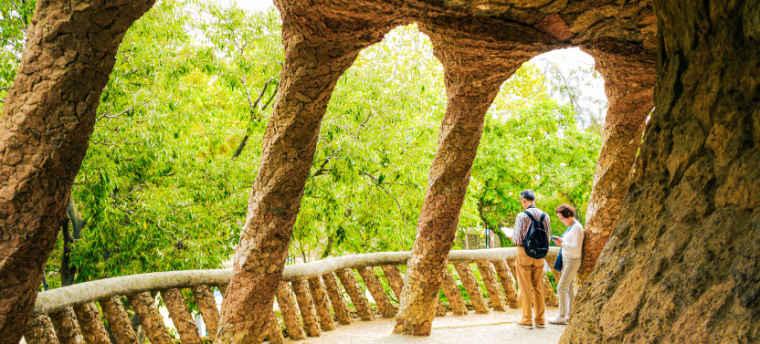 Gaudí's Park Güell Fast-Track Small Group Tour, photo 3 of 8