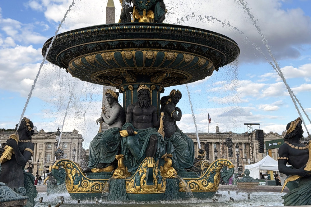 Revolutionary Paris Tour: Iconic Sights & Stories (Private Option)