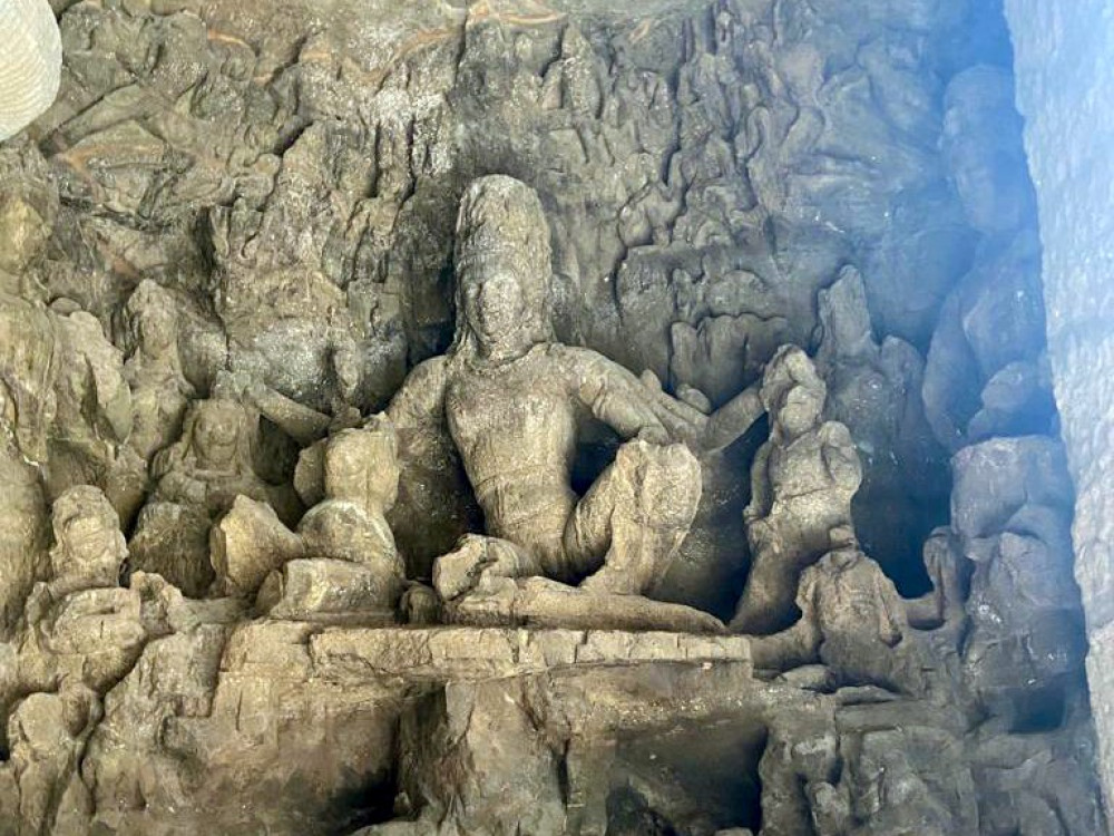Small Group Elephanta Caves Tour & Island Excursion By Speed Boat
