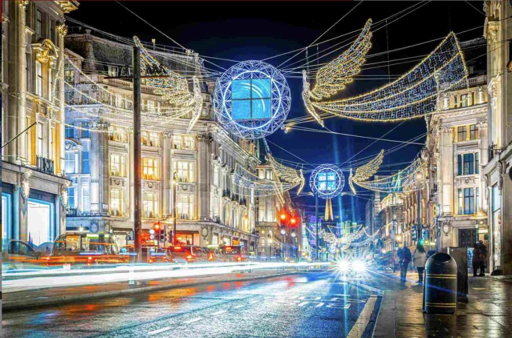 London: Christmas Lights Tour (Bus) + Single River Trip
