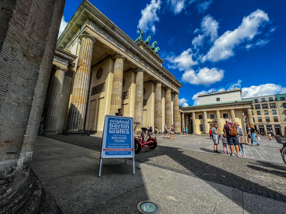 Berlin Express Highlights Walking Tour