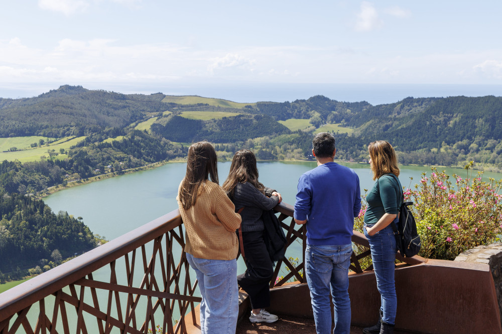 São Miguel East Van Tour: Furnas & Nordeste + Lunch