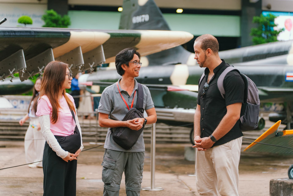 Ho Chi Minh: Story Of Saigon Afternoon Group Tour