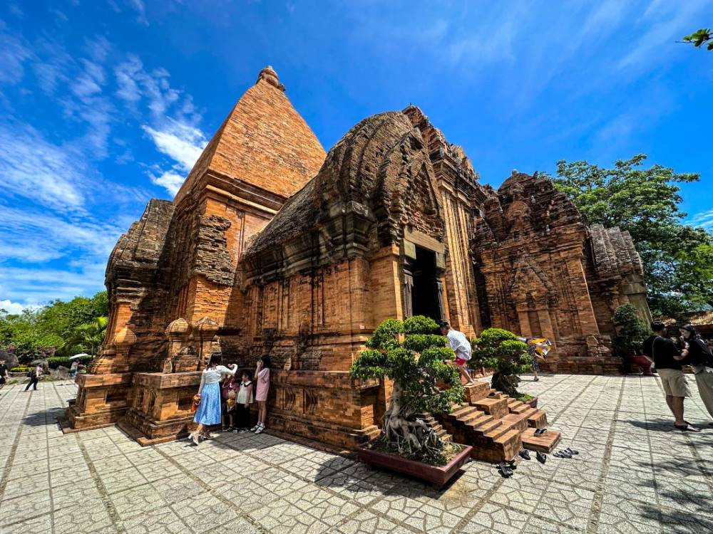 Private Nha Trang Highlights From Cam Ranh Port For Shore Excursions