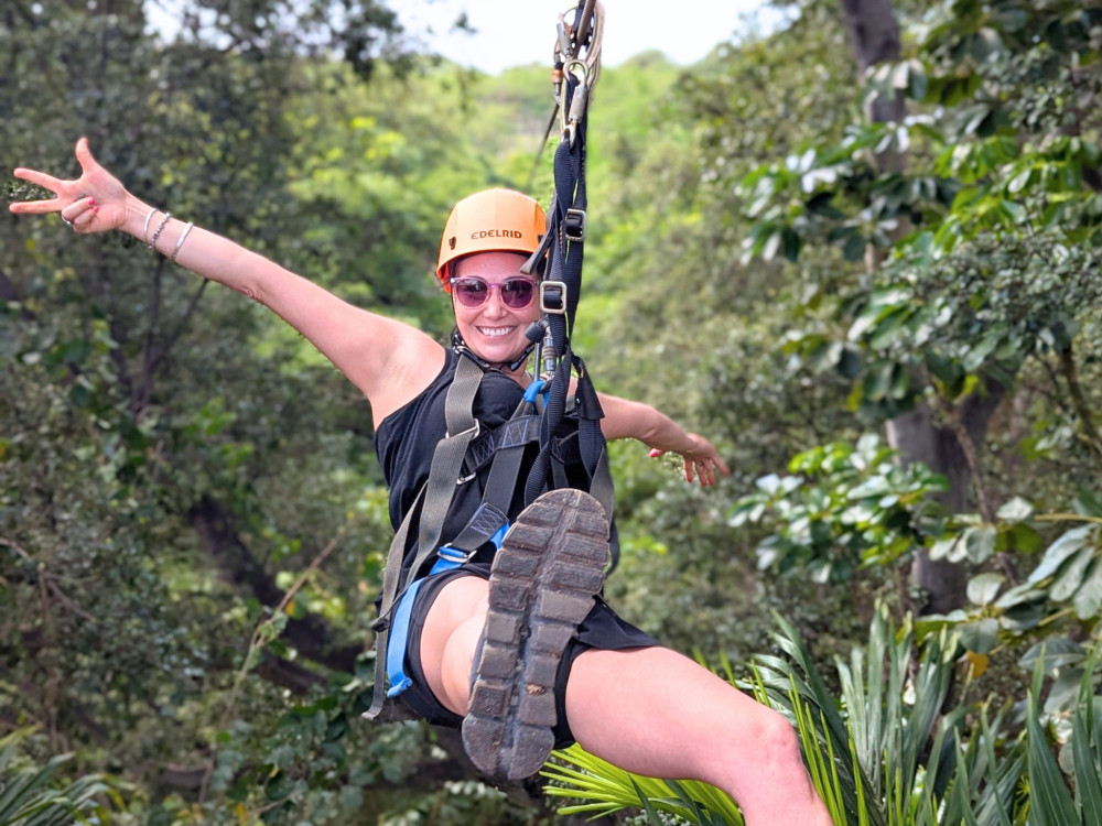 Coral Crater Adventure Park: Three Zipline Adventure