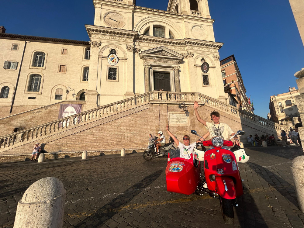 Explore Rome in 2 days in Golf Cart & Vespa Sidecar