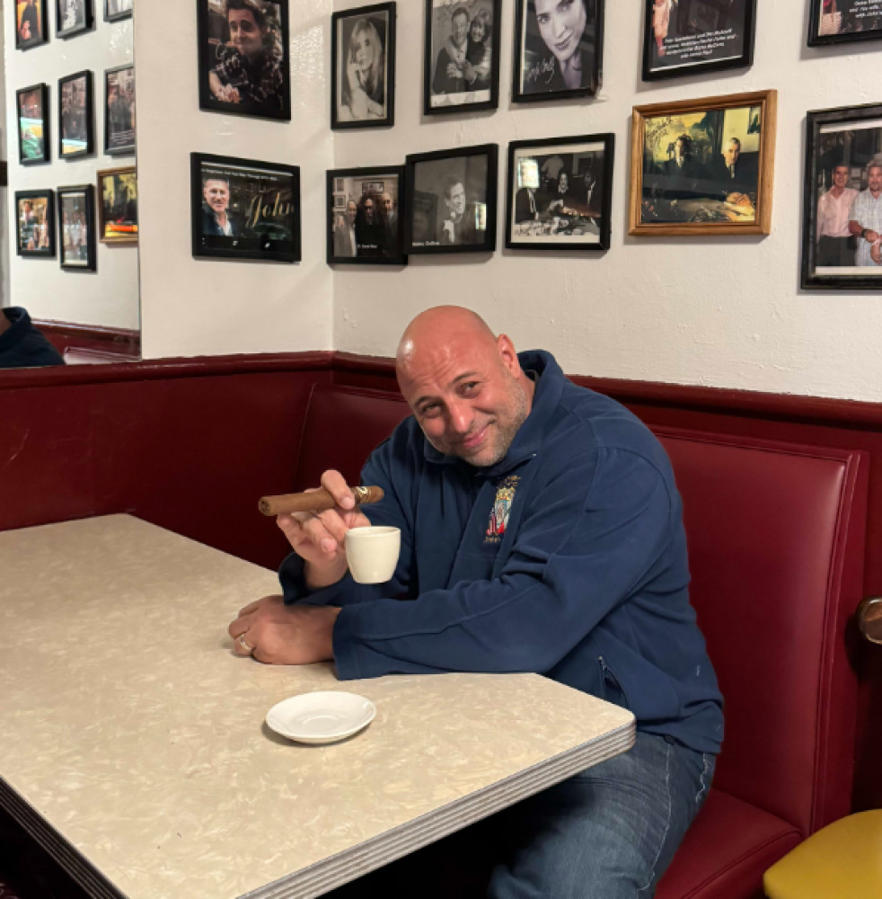 New York City Mafia and Local Food Tour led by NYPD Guides