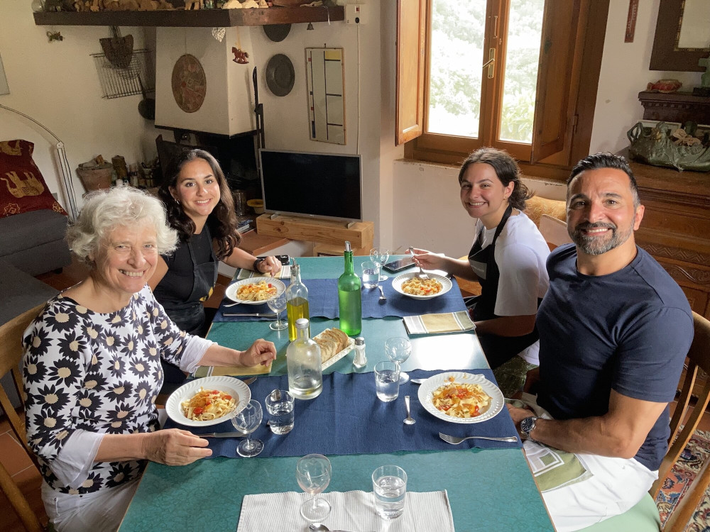 Tuscan Pasta Making Class with Transfers from Florence