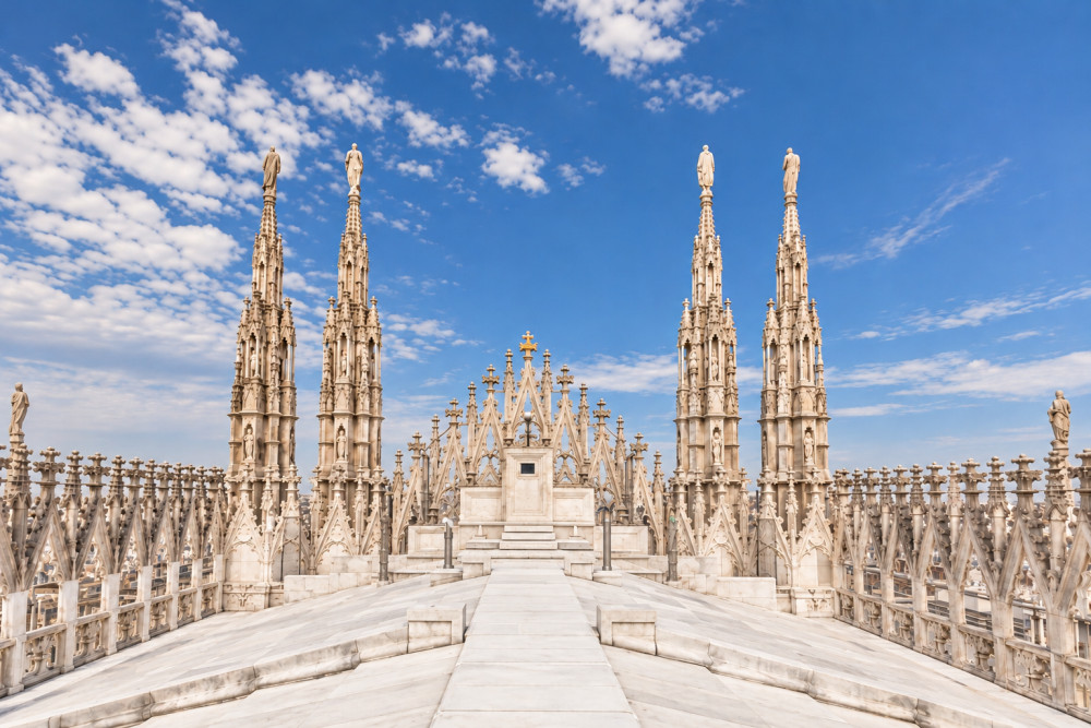 Duomo Cathedral Rooftop Guided Tour in Spanish