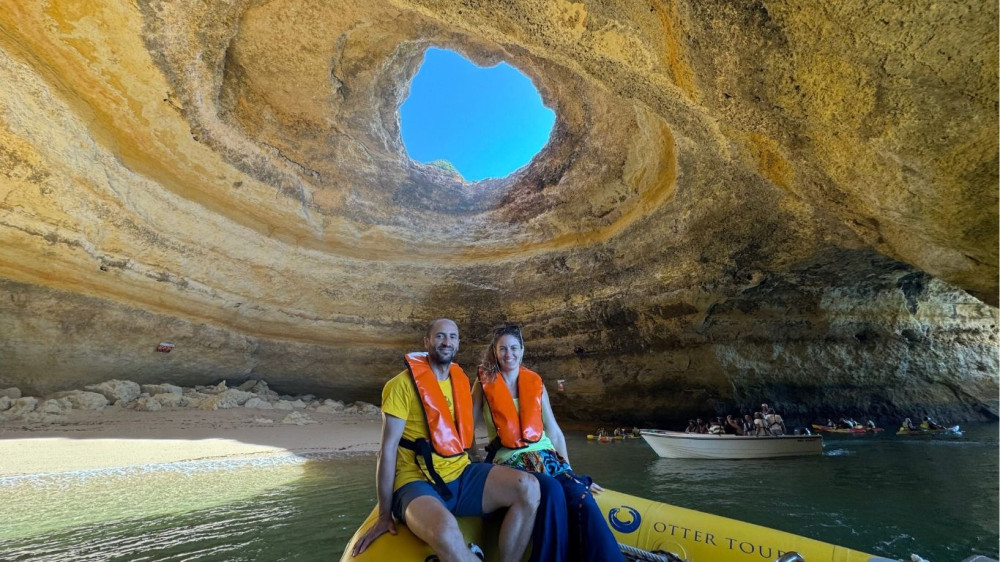 Private Boat Tour Coast and Caves Exploration to Benagil and Marinha Beach