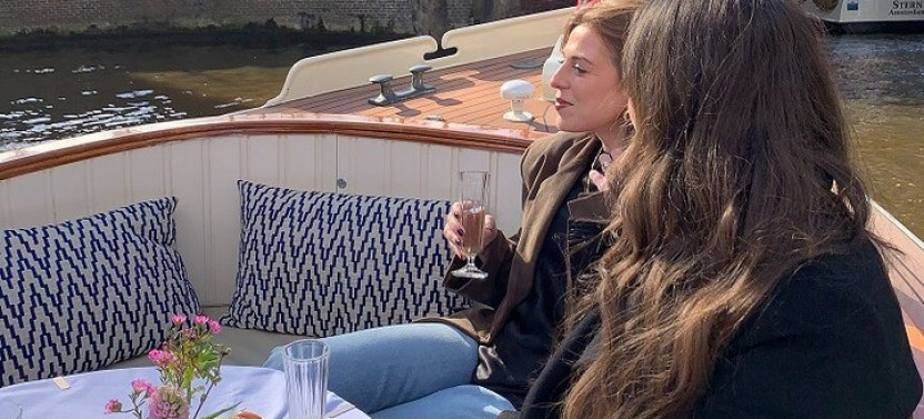 Private Dinner Cruise Including Drinks & 3-Course Dinner