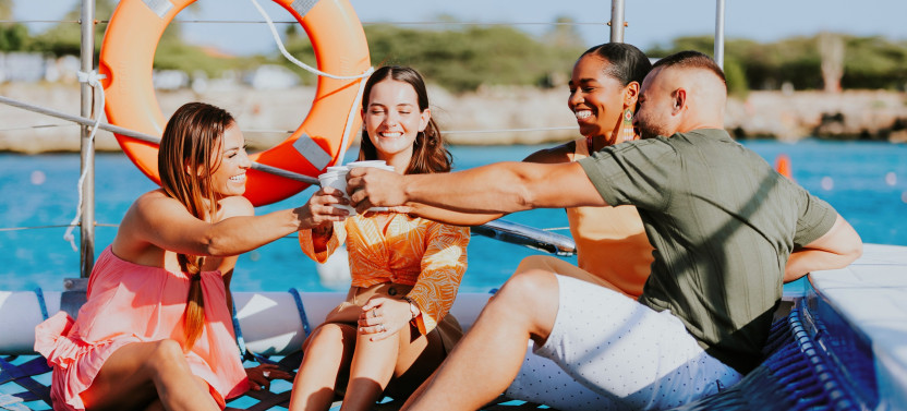 Sunset Catamaran Cruise with Open Bar and Optional Dinner in Aruba