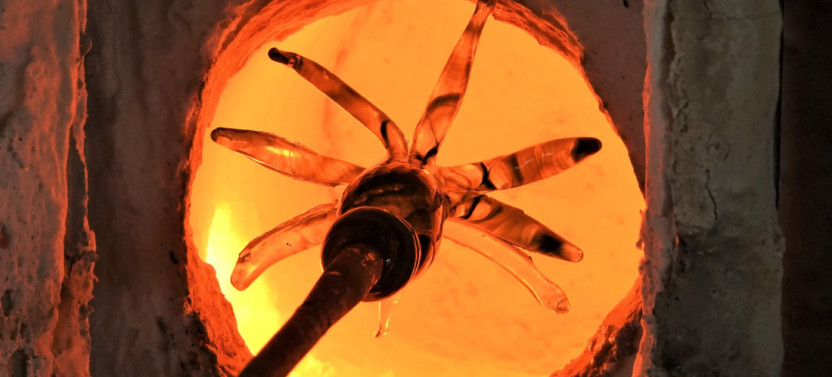 Open-Air Beach Bus Sightseeing Tour with Glassblowing Gallery
