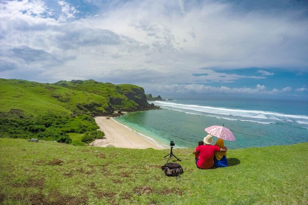 Cultural Tour of Lombok with English Speaking Guide