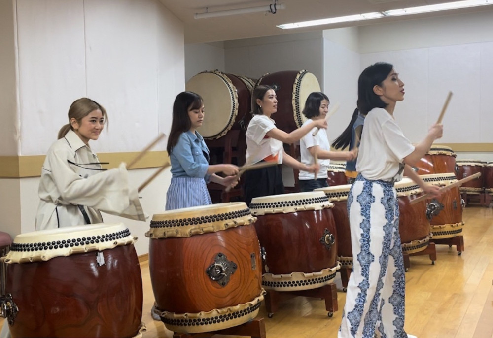 Authentic Taiko Drumming Workshop in Tokyo with a Professional