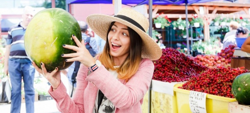 Bohemian Bucharest: Markets & Mahallas (Private and Join-In Options)