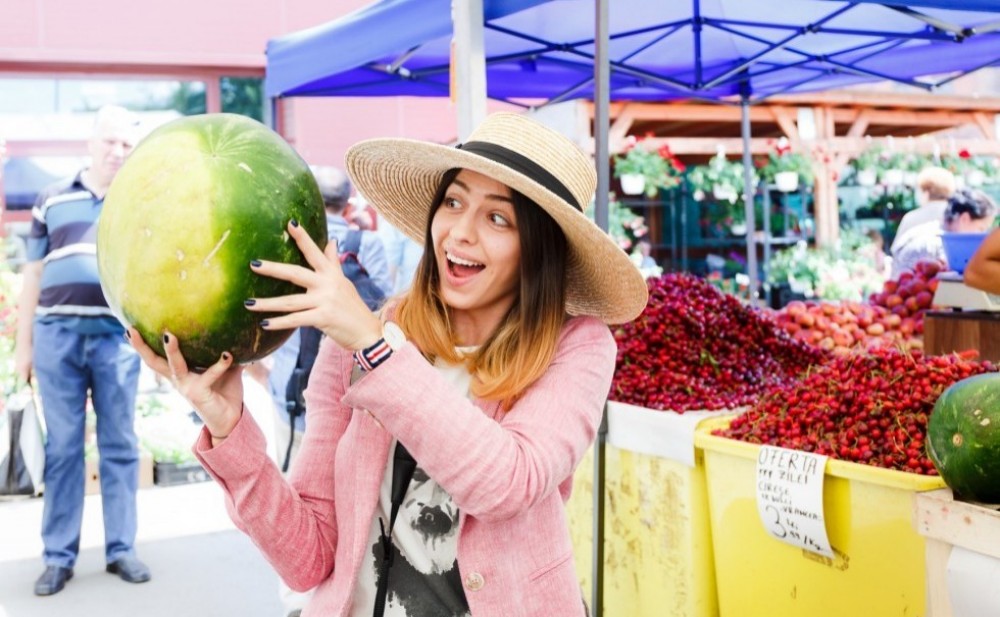 Bohemian Bucharest: Markets & Mahallas (Private and Join-In Options)