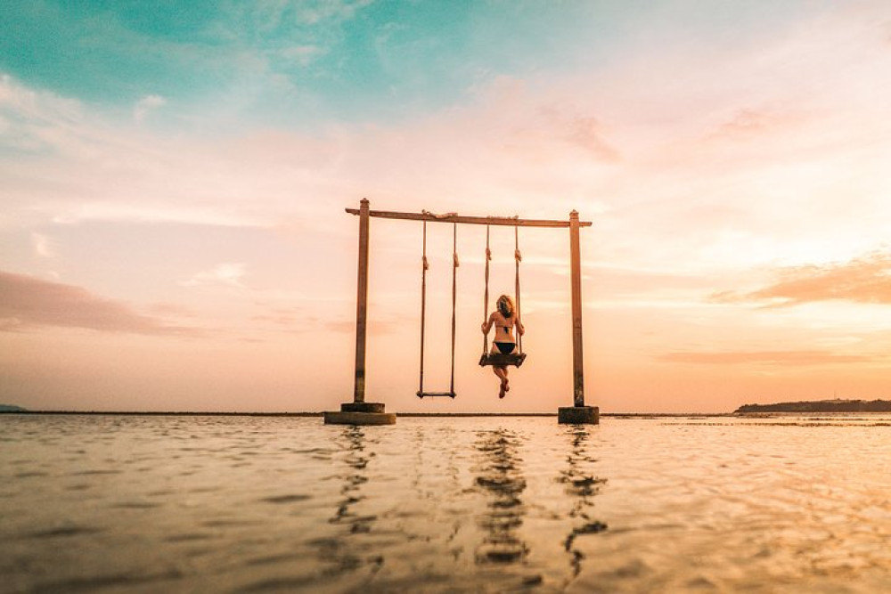Private Full-Day Gili Islands Tour with Snorkeling, Turtles & Malaka Hill