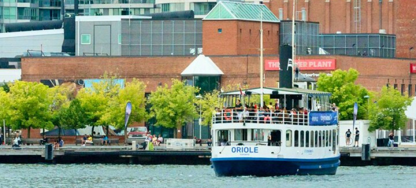 Private Toronto City Tour with Boat and CN Tower