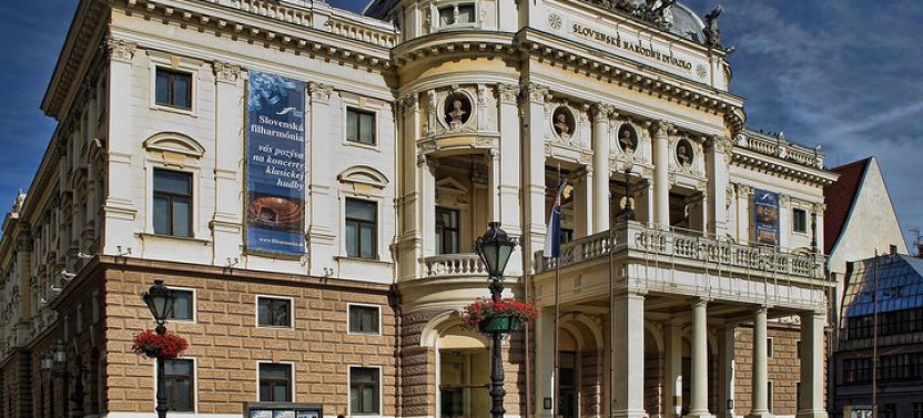 Private Tour Of Bratislava From Vienna