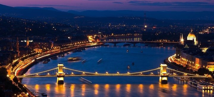 Private Day Tour to Budapest And Bratislava From Vienna
