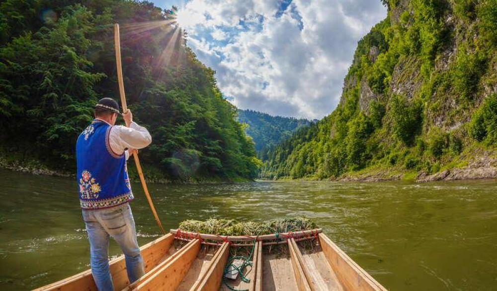 Krakow: Traditional Dunajec River Rafting with Palenica Mountain Chairlift