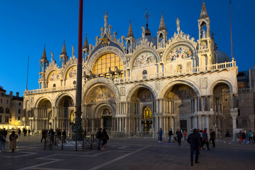 Private Express St. Mark’s Basilica Tour with Terrace Access 