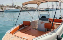 Meltemi Blue Boat Santorini4