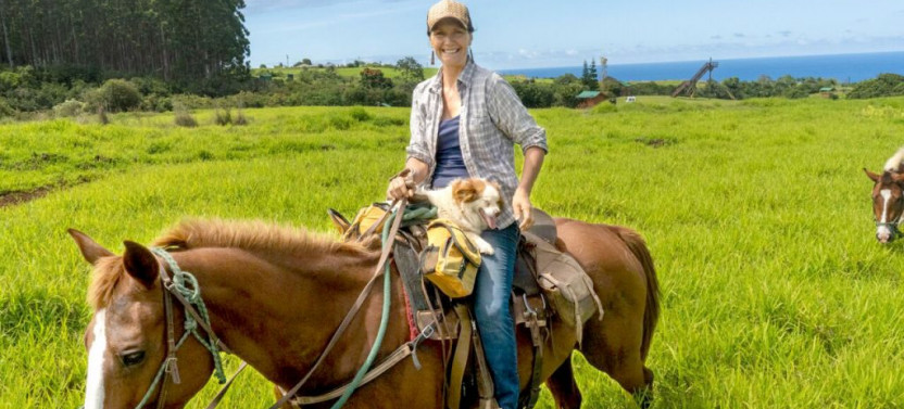 Sunrise Horseback Ride Waterfall Swim/Break