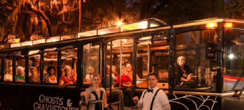 Savannah Nighttime Ghosts & Gravestones Tour