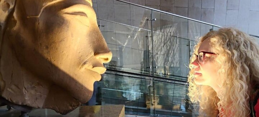 Cairo VIP Tour: Pyramids, Sphinx, Grand Egyptian Museum & Bazaar