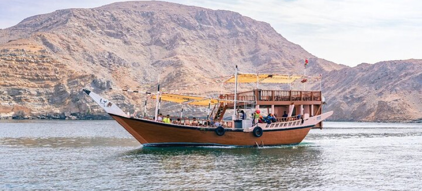Khasab Dhow Cruise: Snorkeling & Dolphin Watching Adventure