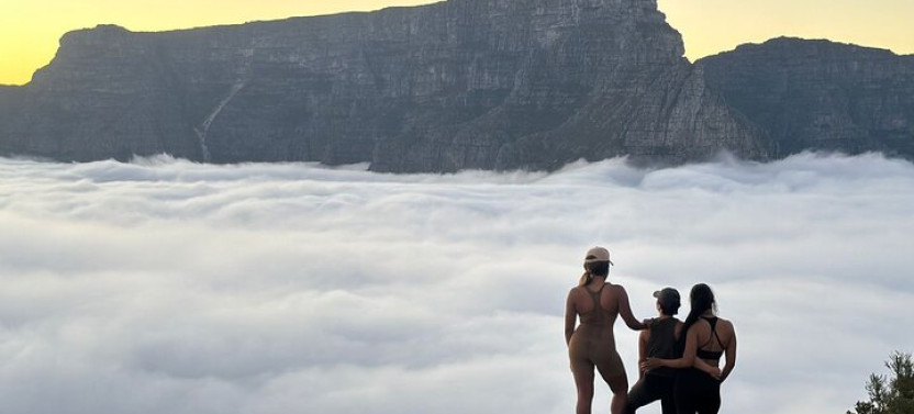 Small Group Lions Head Sunrise & Sunset Hike with Hotel Pick-up