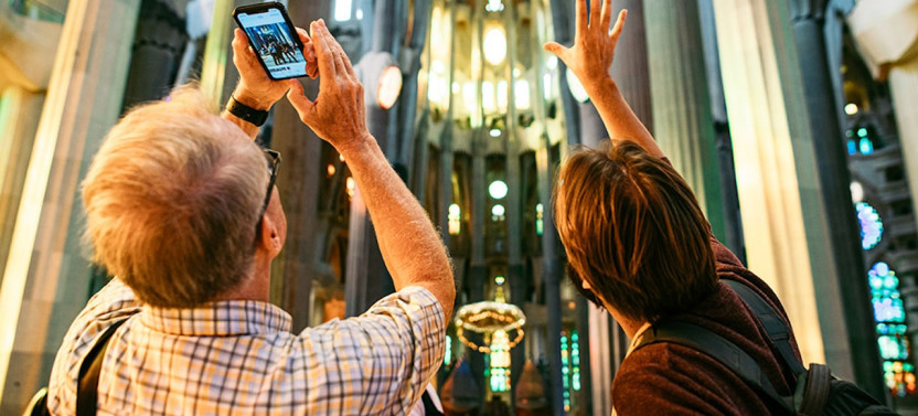 Barcelona Highlights Semi-Private Tour | Sagrada Familia & Park Güell, photo 2 of 36