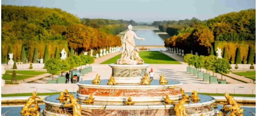 Versailles Palace Private Tour | Royal Gardens Experience