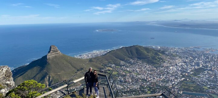 Small Group Table Mountain's India Venster Hike with Hotel Pick-Up