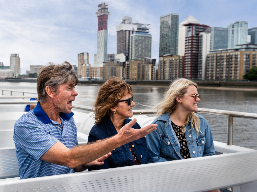 1-day River Pass + 1 Day Free | Hop On Hop Off London Cruise